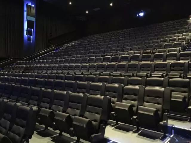 AMC Classic Albuquerque 12