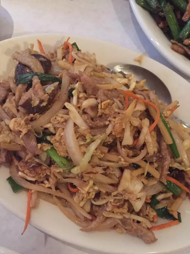 Tsai’s Chinese Bistro