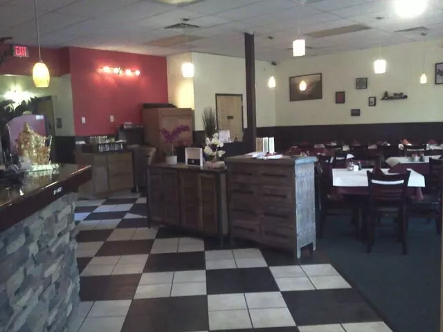Tsai’s Chinese Bistro