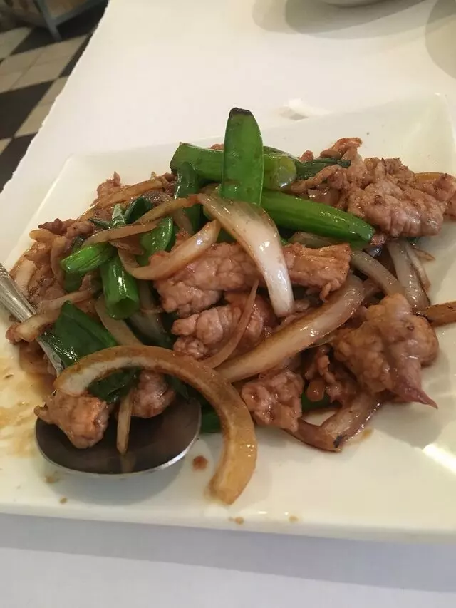 Tsai’s Chinese Bistro