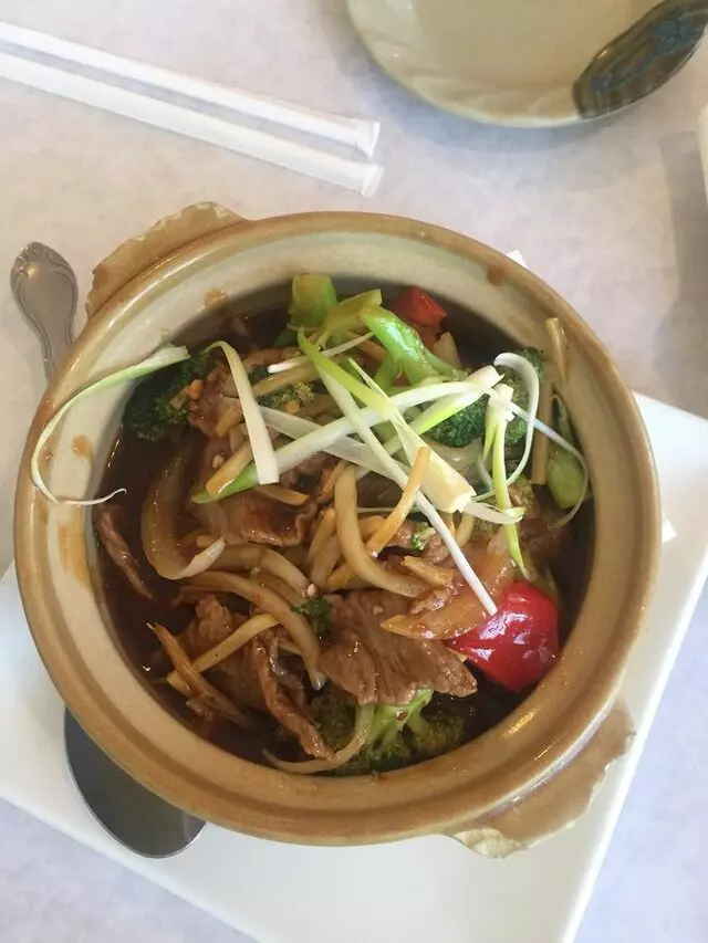 Tsai’s Chinese Bistro
