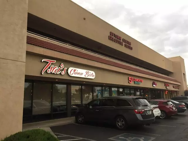Tsai’s Chinese Bistro