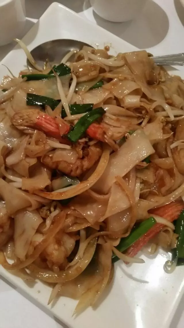 Tsai’s Chinese Bistro