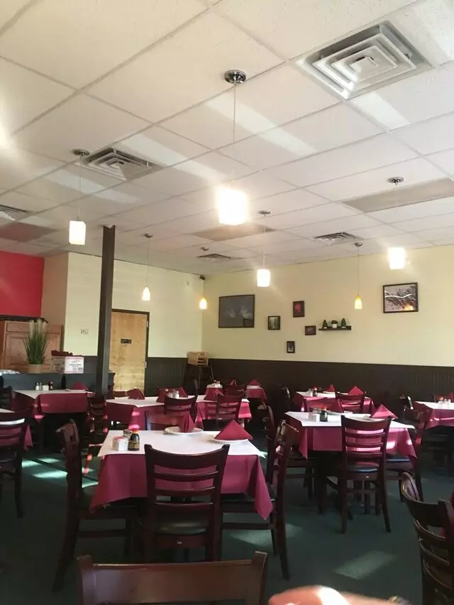 Tsai’s Chinese Bistro