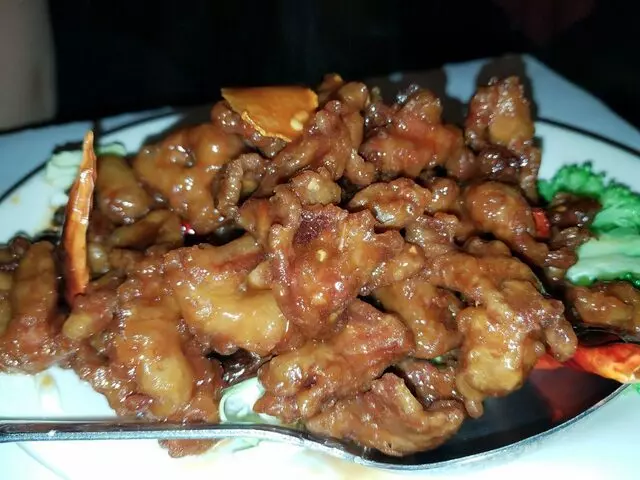 Tsai’s Chinese Bistro