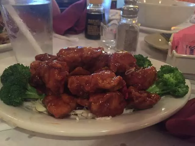 Tsai’s Chinese Bistro