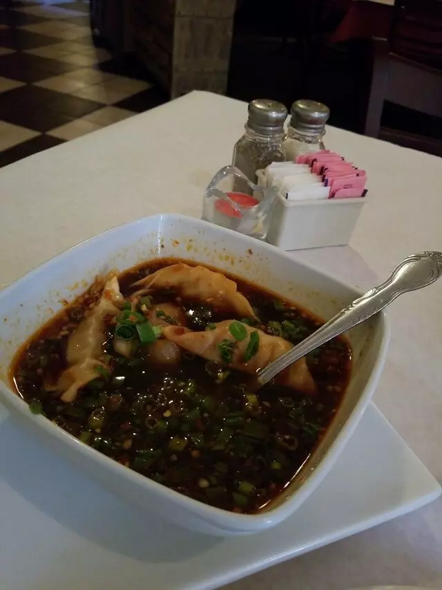 Tsai’s Chinese Bistro