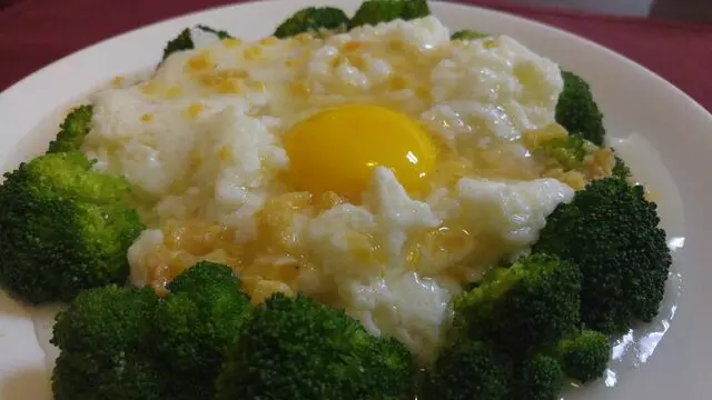 Tsai’s Chinese Bistro
