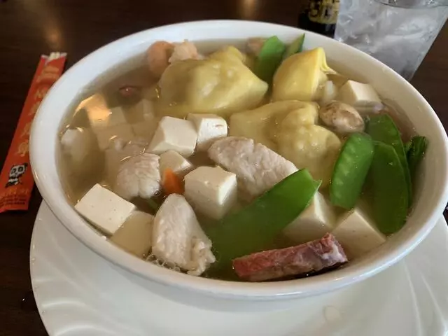 Tsai’s Chinese Bistro