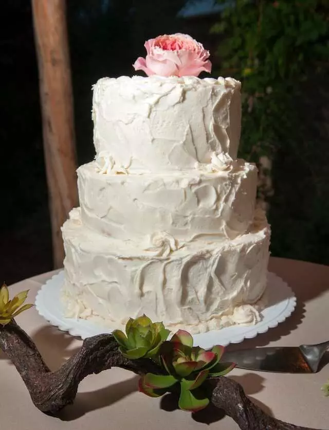 Savory Fare Cafe, Bakery & Catering