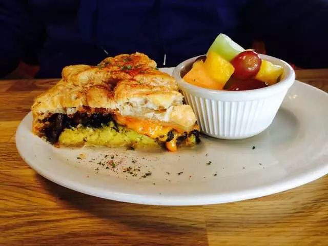 Savory Fare Cafe, Bakery & Catering