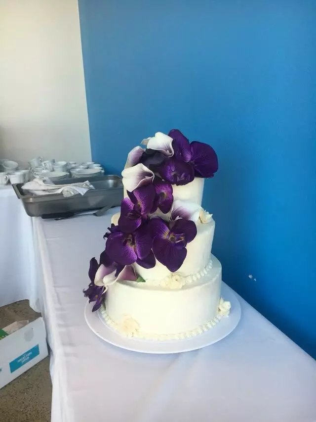 Savory Fare Cafe, Bakery & Catering