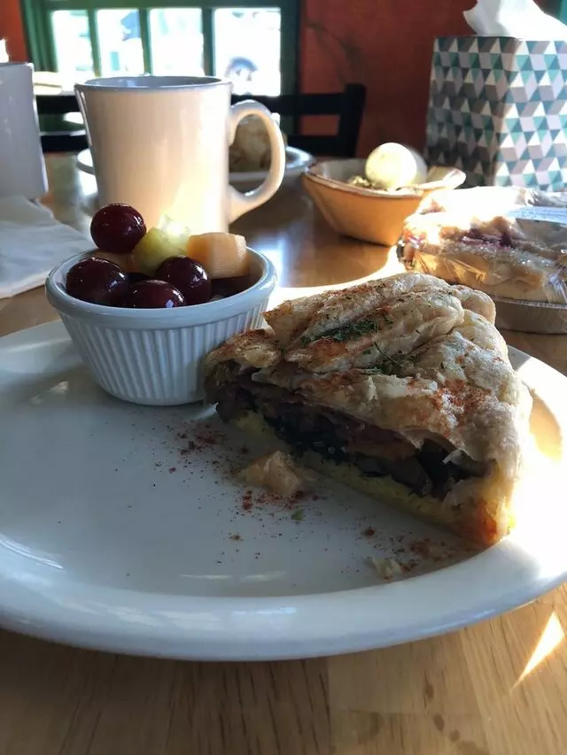Savory Fare Cafe, Bakery & Catering