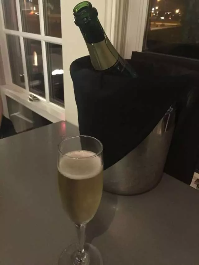 Apothecary Lounge