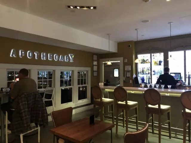 Apothecary Lounge