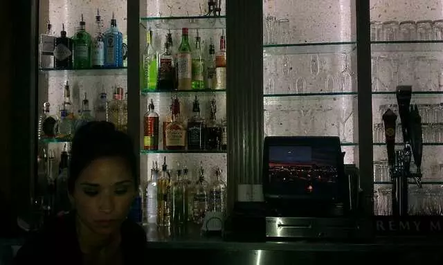 Apothecary Lounge