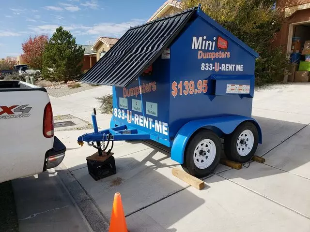 Mini Rollin&apos; Dumpsters