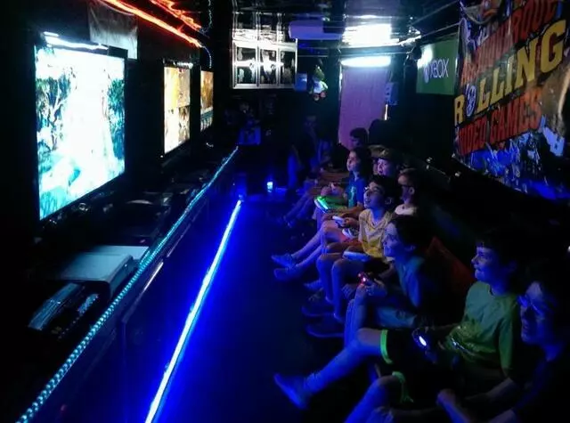 Albuquerque Rolling Video Games