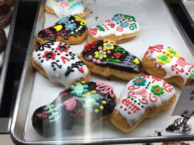 Rebel Donut