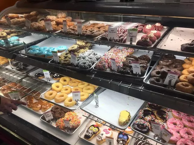 Rebel Donut