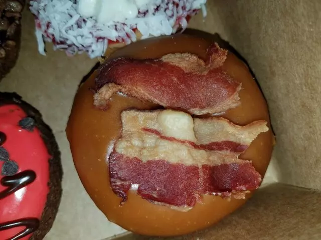 Rebel Donut