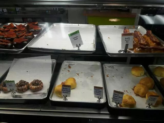 Rebel Donut