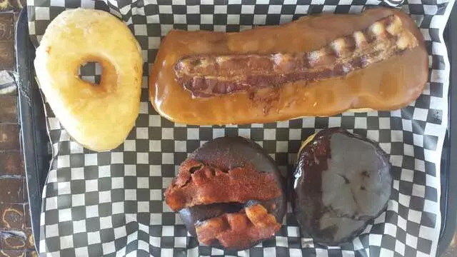Rebel Donut