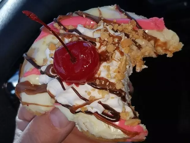 Rebel Donut