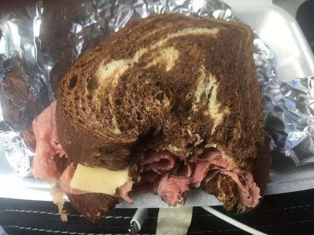 AK Deli
