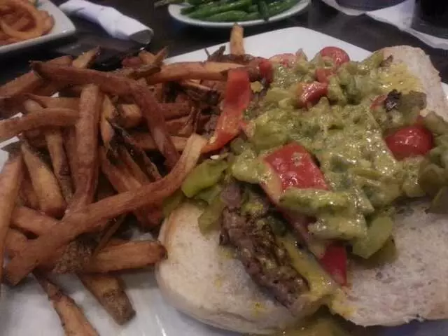 Uptown Sports Bar