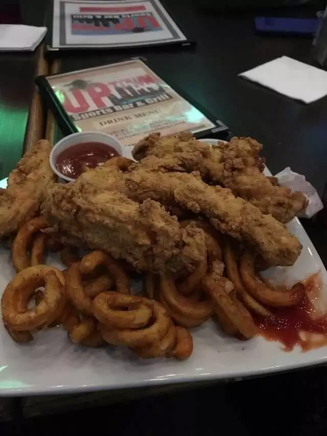 Uptown Sports Bar