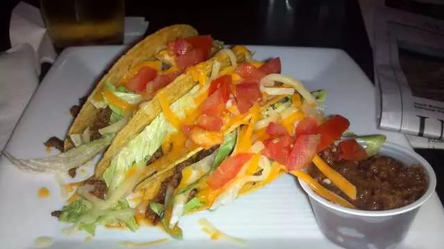 Uptown Sports Bar