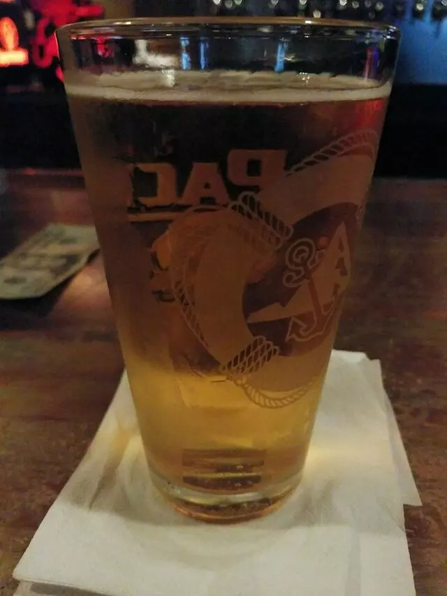 Uptown Sports Bar