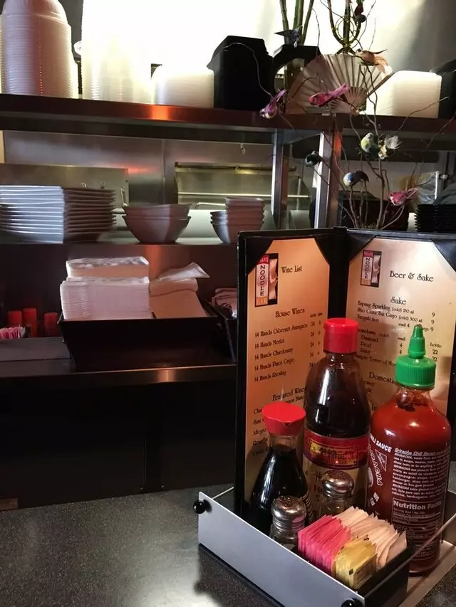 Asian Noodle Bar
