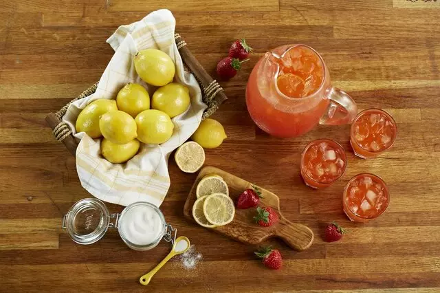 Sweet Tomatoes