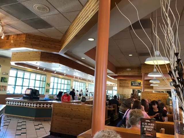 Sweet Tomatoes
