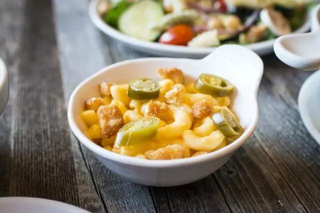 Sweet Tomatoes