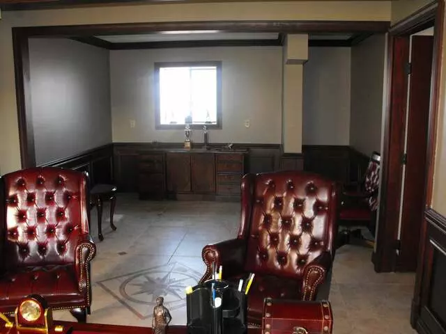 Bleus & Associates, LLC
