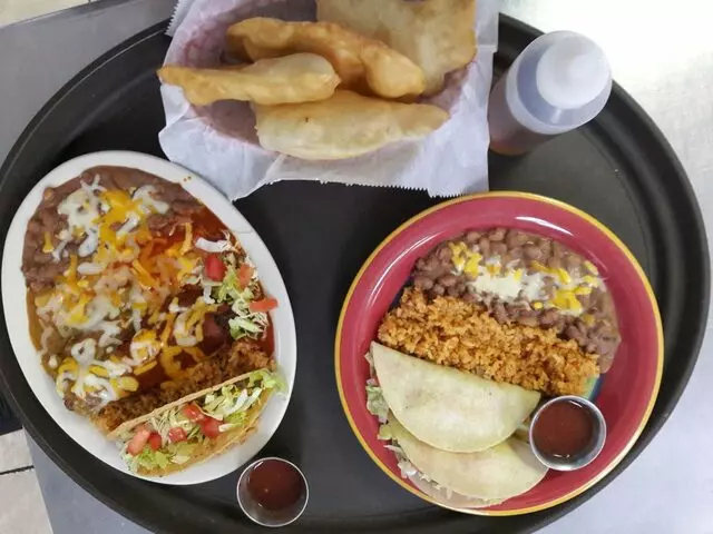 Pana’s Cafe