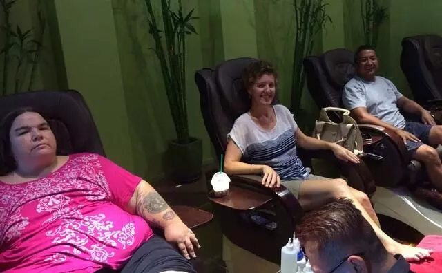 Angels Nails