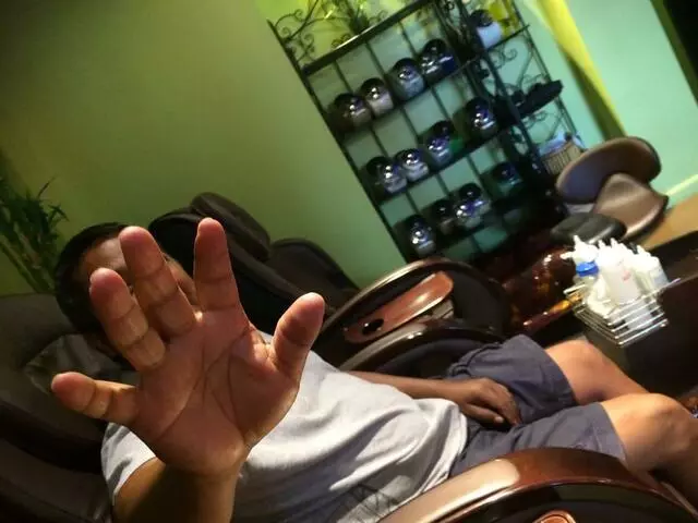 Angels Nails
