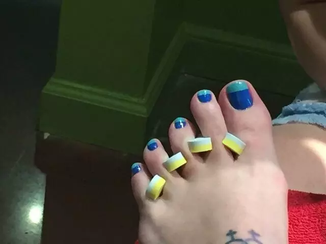 Angels Nails