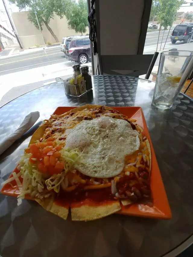 2G’s Bistro