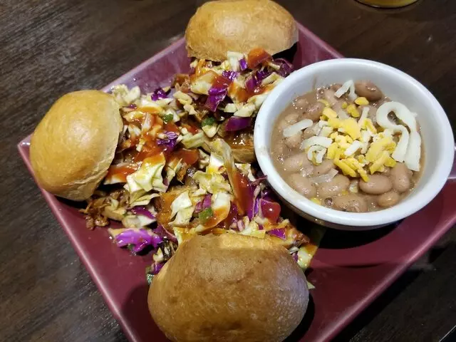 2G’s Bistro