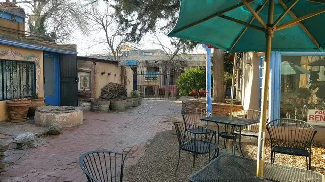 2G’s Bistro