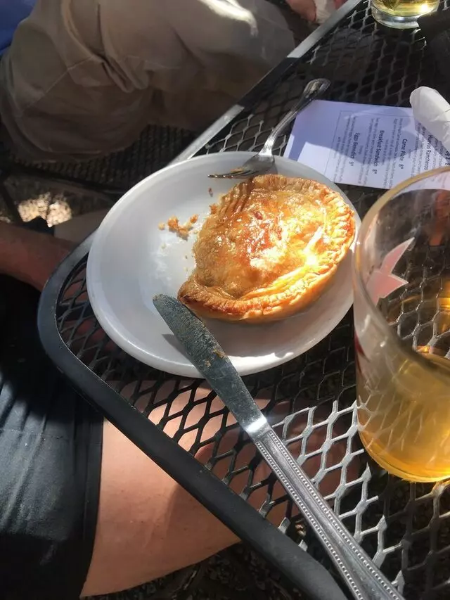 2G’s Bistro