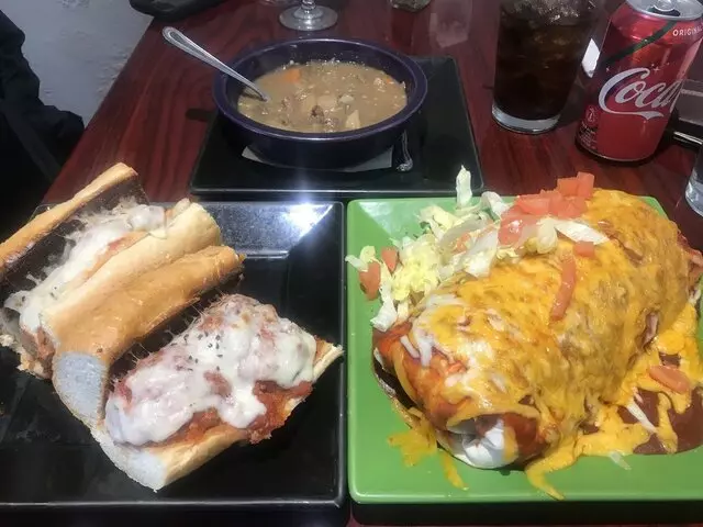 2G’s Bistro