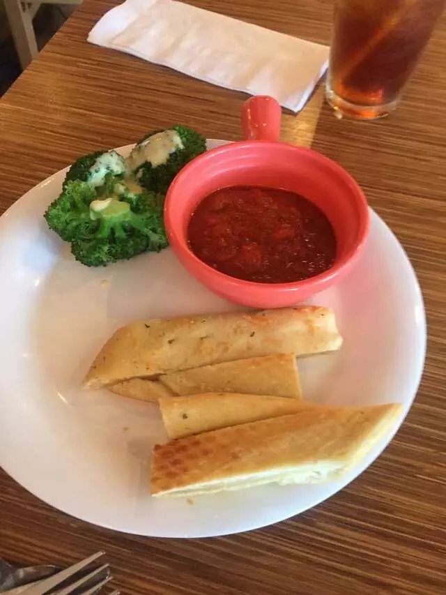 Tomato Cafe