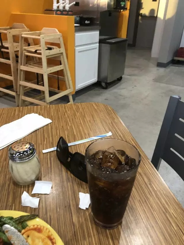 Tomato Cafe