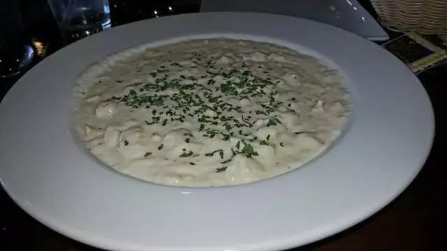 99 Degrees Seafood Kitchen